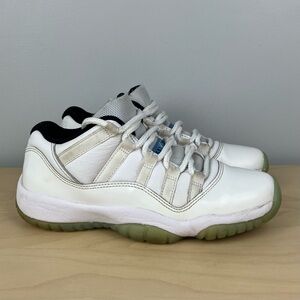 Nike Air Jordan 11 Low Kids Size 5Y Legend Blue GS White Basketball Shoes